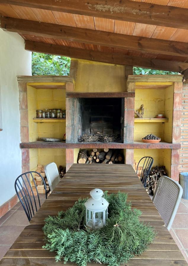 The Wild Olive Andalucia Agave Guestroom Casares Luaran gambar